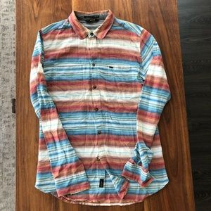 KR3W SW Button Up